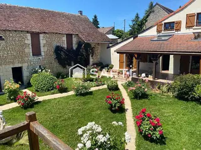 Maison vente à Châtellerault, Dangé-saint-romain