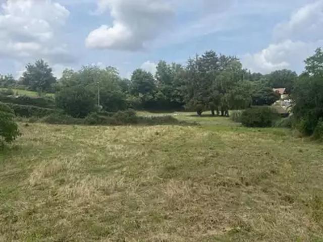 Terrain vente à Châtellerault, Dangé-saint-romain