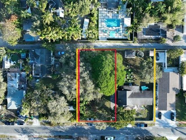 House for sale in Dania, Florida