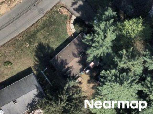 House for sale in Bloomfield, Connecticut