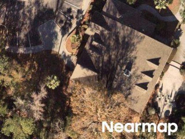 House for sale in Charleston