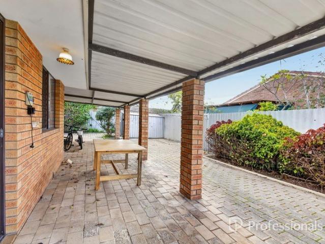 Villa for sale in Stirling, Western Australia