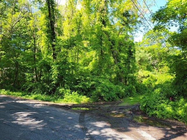 Land for sale in Charlton, Massachusetts