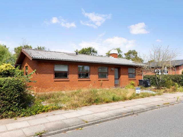 Villa til salg i Brønderslev, Brønderslev-Dronninglund