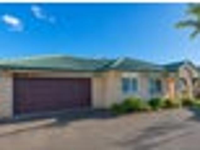 House for rent in Howick, Oroua County