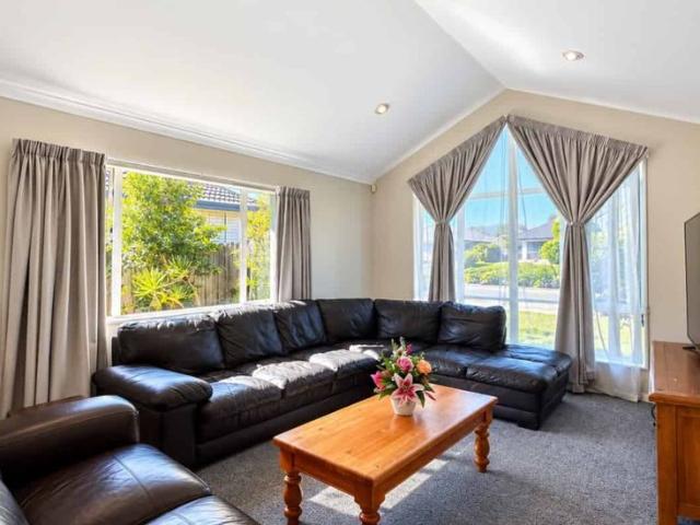 House for rent in Botany, Howick
