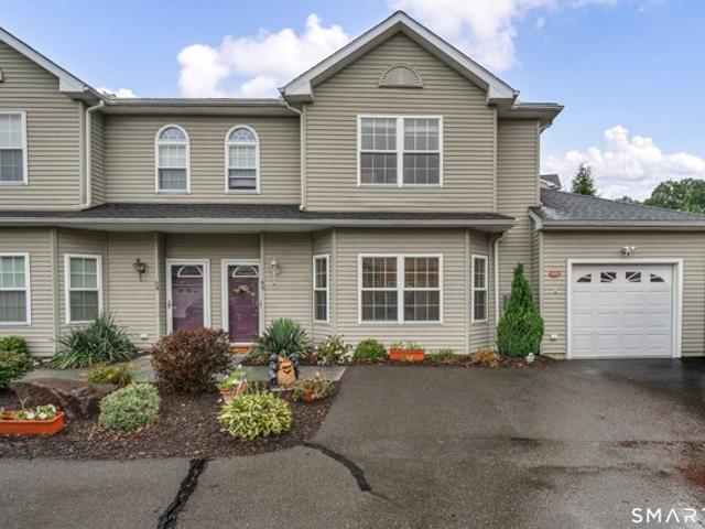 Condo for sale in Wallingford, South Central Connecticut Planning Region