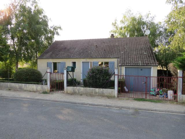 Maison vente à Montluçon, La Chapelaude