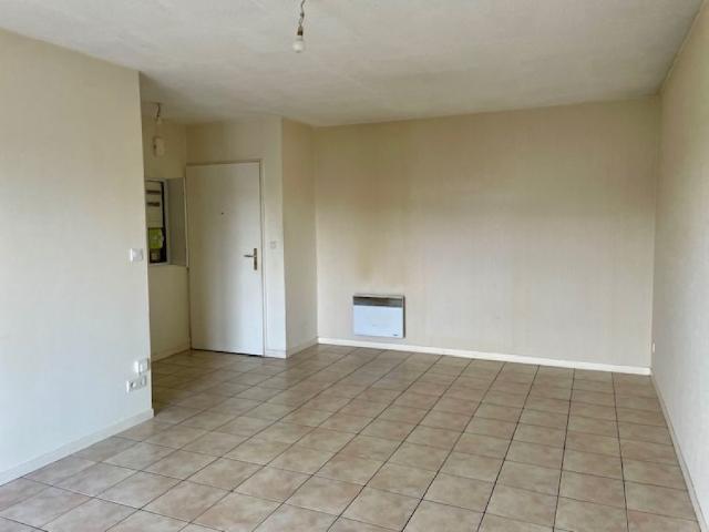 Appartement location à Saint-Quentin, Saint-quentin