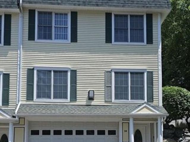 Condo for sale in Middleton, Massachusetts