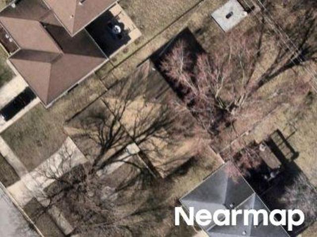 House for sale in South Holland, Illinois