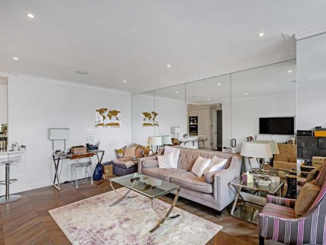 Apartment for rent in East Marylebone, Greater London