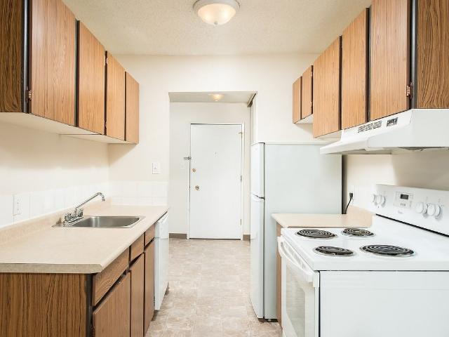 Apartment for rent in Wedgewood, Alberta