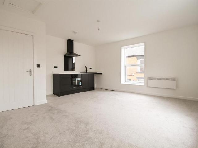 Apartment for rent in Dukinfield, Tameside