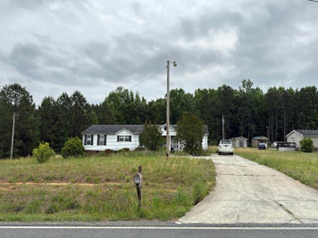 House for sale in New London, North Carolina