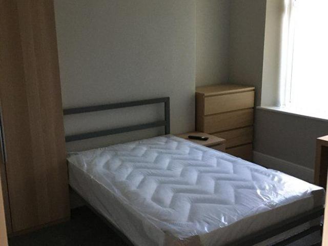 House for rent in Nangreaves, Wales