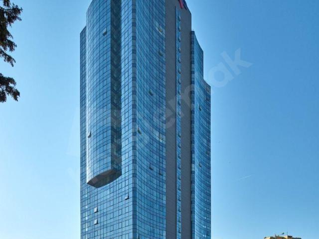 Cevizli Mahallesi, Kartal içerisinde satılık Plaza