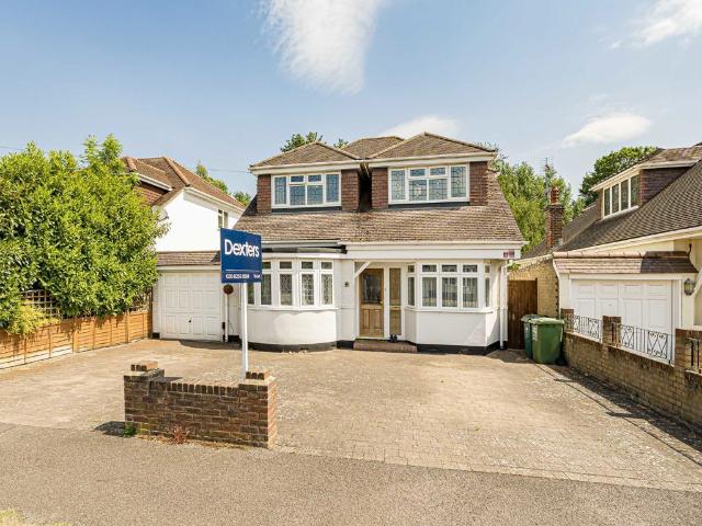 Apartment for rent in Lower Halliford, Surrey