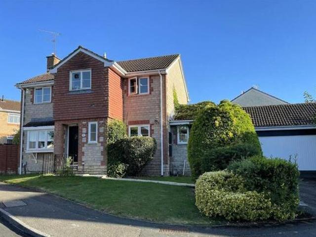 House for sale in Swindon