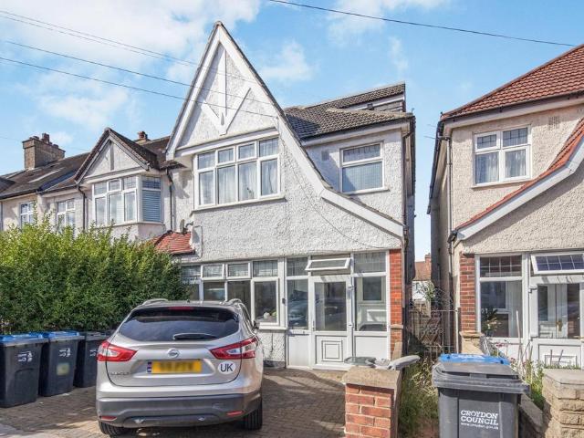 Apartment for rent in London Borough of Croydon, Norbury