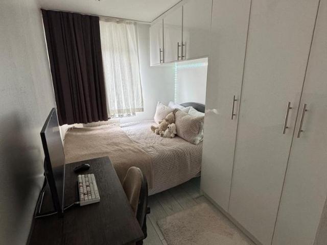 Apartment for rent in Stamford Hill, Greater London