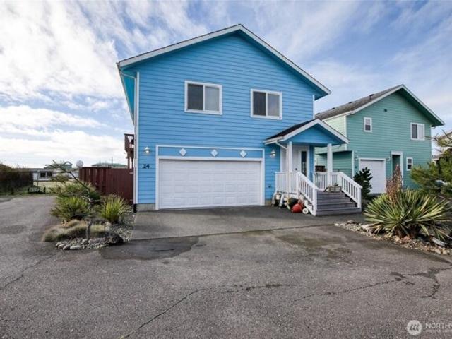 House for sale in Moclips, Washington