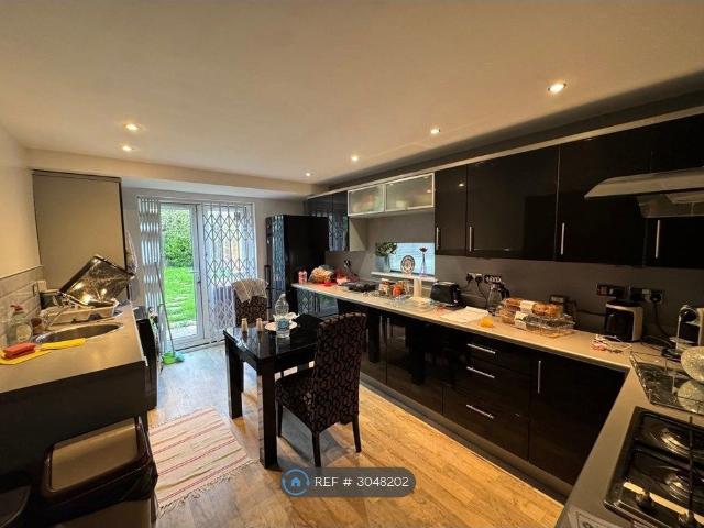House for rent in Georgia, Greater Manchester