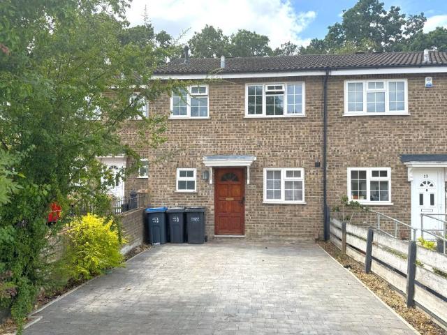 House for rent in London Borough of Croydon, Greater London