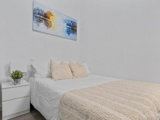 Room for rent in Darlinghurst, Sydney