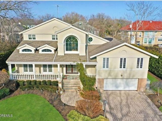 House for sale in Monmouth, New Jersey