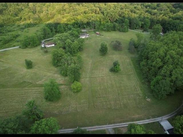 Land for sale in Laughlintown, Pennsylvania