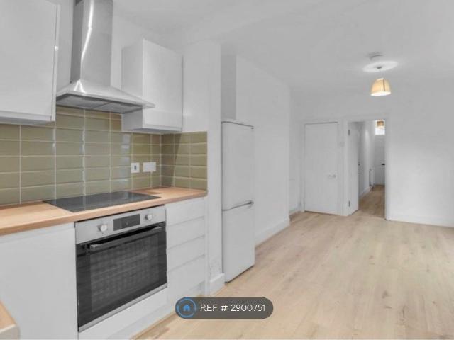 House for rent in London Borough of Lambeth, Greater London