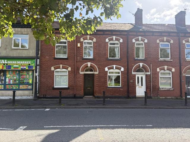 House for rent in Scholes Village, Wigan
