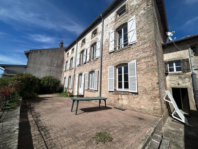 Villa vente à Darney, Vosges