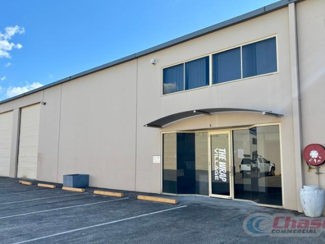 Warehouse for rent in Toombul, Queensland