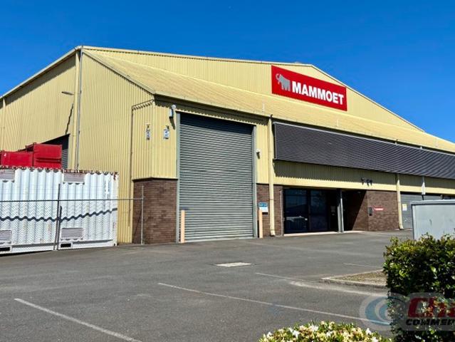 Warehouse for rent in Toombul, Queensland