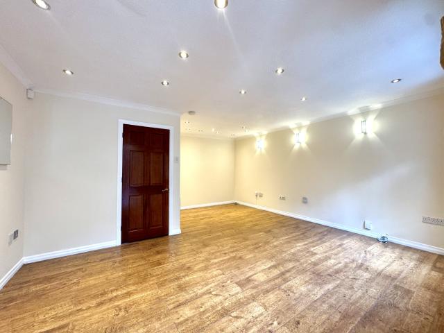 House for rent in Yeading, Greater London