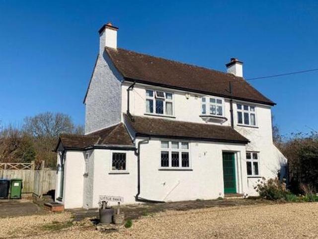 House for sale in Pouchen End, Hertfordshire