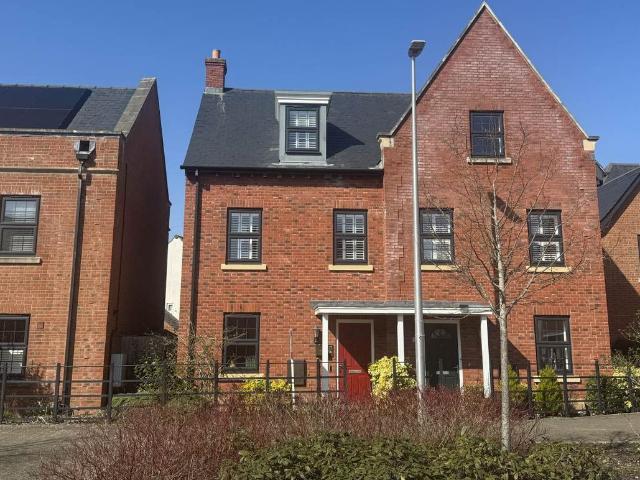 House for rent in Newcourt, Watergate