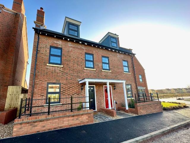 House for rent in Newcourt, Watergate