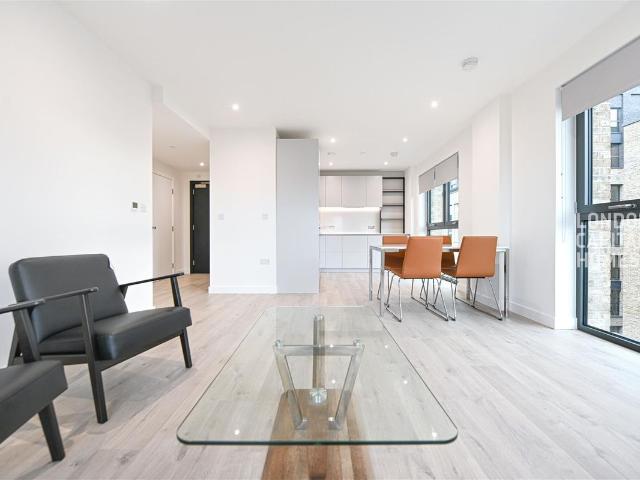 House for rent in Woodberry Down, Stamford Hill