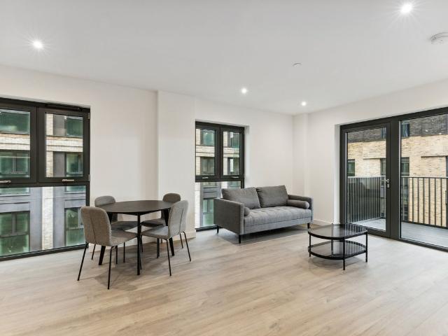 House for rent in Brownswood Park, Stoke Newington
