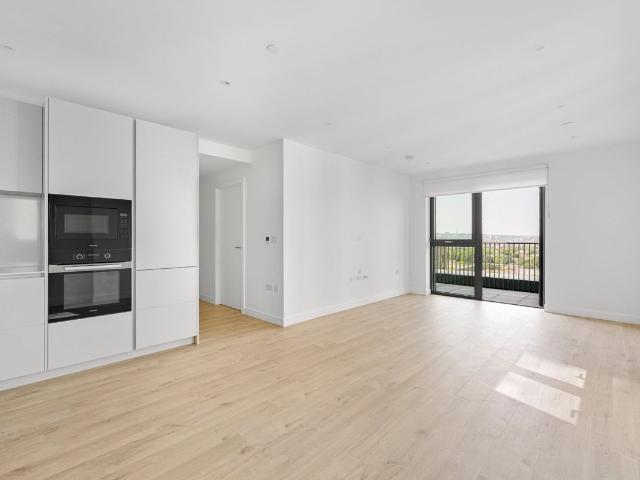 House for rent in Brownswood Park, Stoke Newington