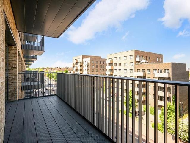 House for rent in Woodberry Down, Stamford Hill
