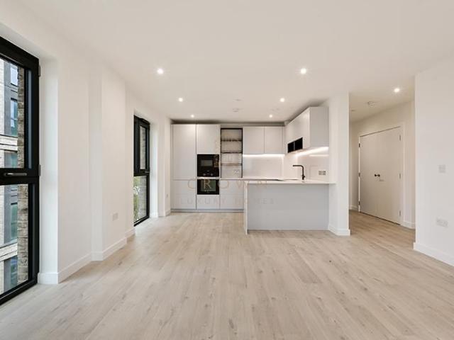 House for rent in Woodberry Down, Stamford Hill