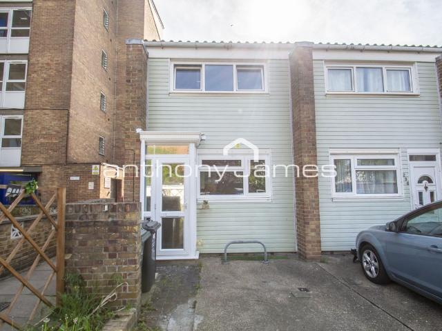 House for rent in Brooklands, Monks Orchard