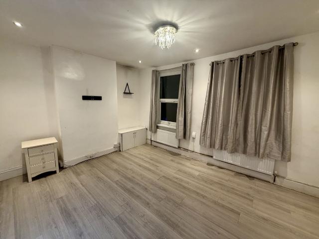 Apartment for rent in Temple Hill, Dartford