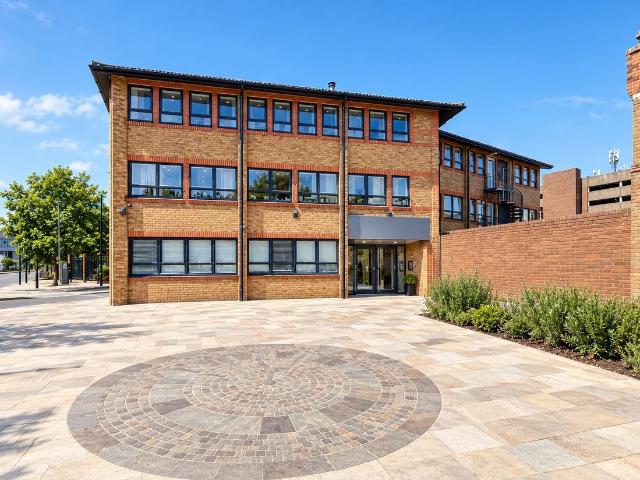 Apartment for rent in Brooklands, Dartford