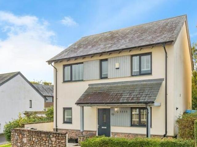 House for sale in Strode, Devon