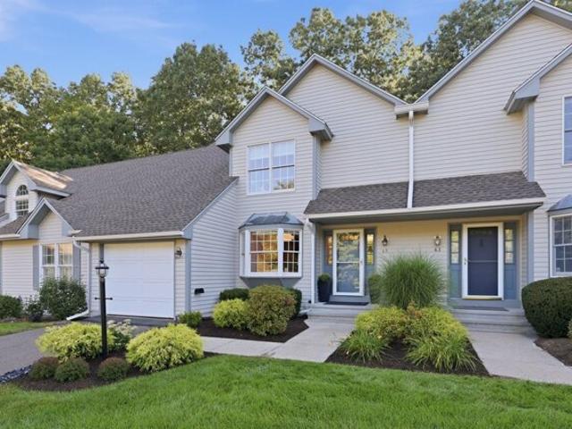 Condo for sale in Shaker Pines, Enfield